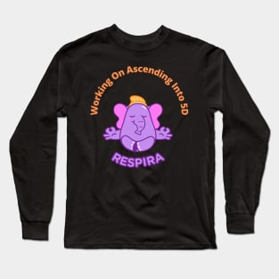 Cute Meditating Elephant Long Sleeve T-Shirt